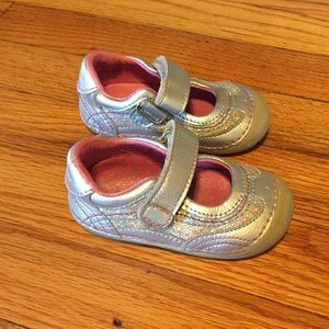 Silver sparkle stride rite shoes